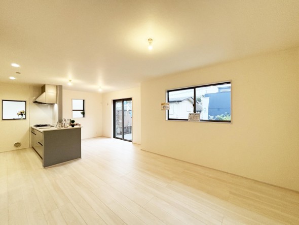 リビングダイニング