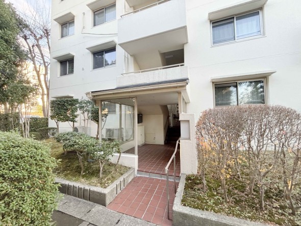 マンション入口