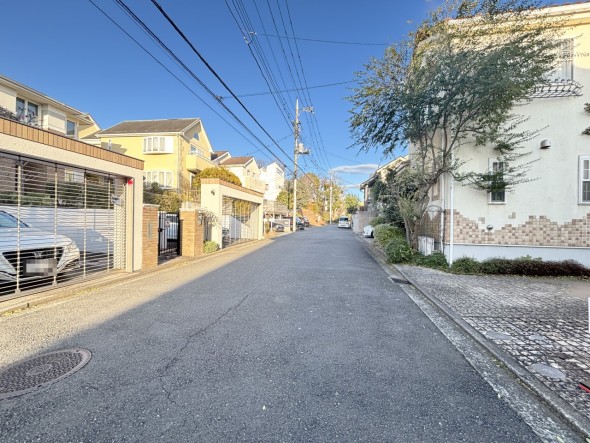 前面道路含む現地写真