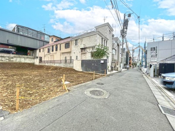 前面道路含む現地写真