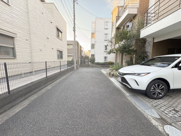 前面道路含む現地写真