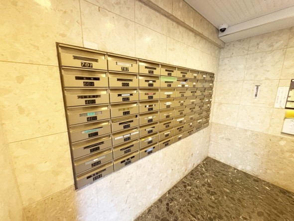 住戸専用の郵便受け。