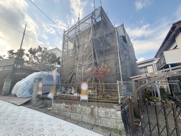 周辺は閑静な住宅街につき落ち着いた環境です。