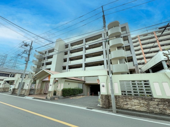 日当たりの良さが外観からも伝わります!