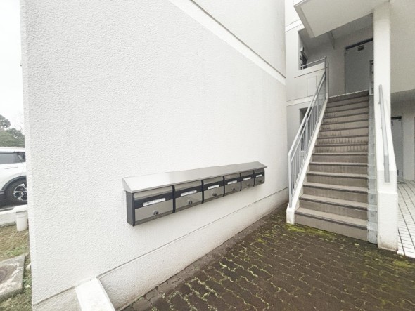 住戸専用の郵便受け。