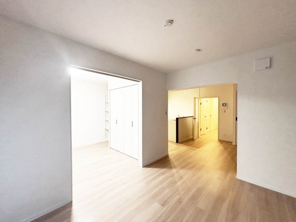 リビングダイニング