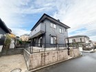周辺は閑静な住宅街につき落ち着いた環境です。