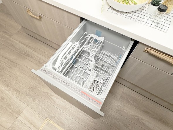食洗機付き。家事の手助けとして。