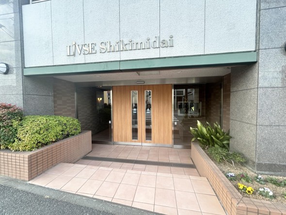 マンション入り口