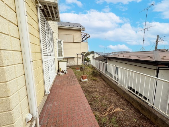 ちょっとしたお庭スペースございます。