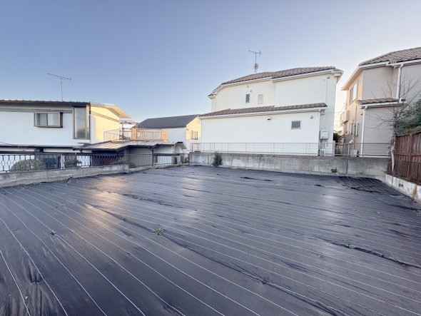 建築条件なしの売地です。お好きなハウスメーカーで建築していただけます。