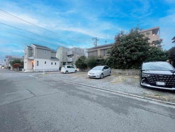 閑静な住宅街で落ち着いた住環境。