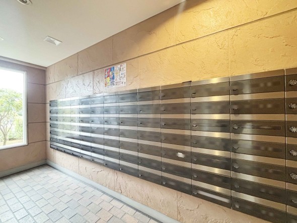 住戸専用の郵便受け。