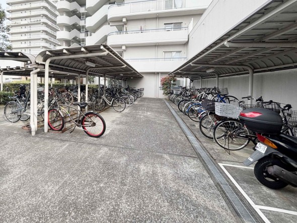 敷地内駐輪場・バイク置き場