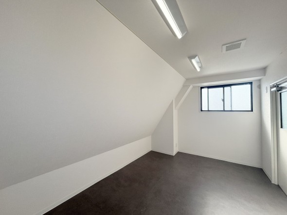 サービスルーム