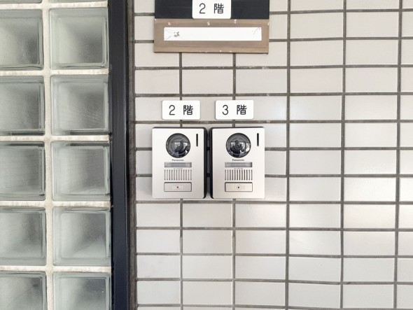 インターフォン