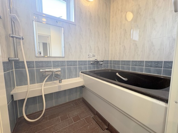 内装 1日の疲れを癒すバスルーム。