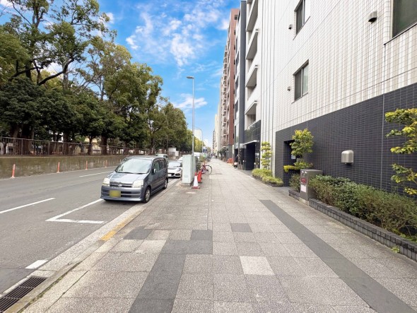 前面道路含む現地写真