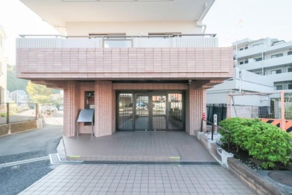 マンション入口