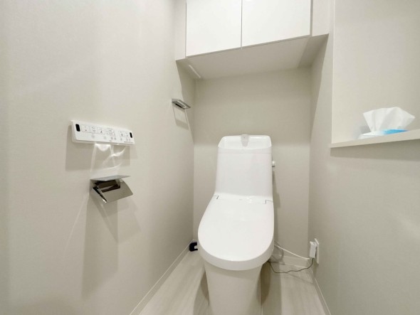 ウォシュレット機能付きトイレ