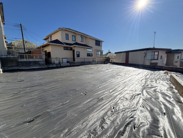 とても開放感ある土地です!日当たりの良さが外観からも伝わります!