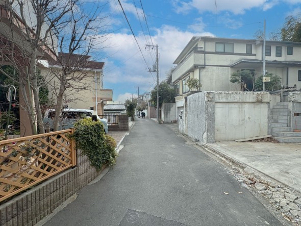 前面道路含む現地写真