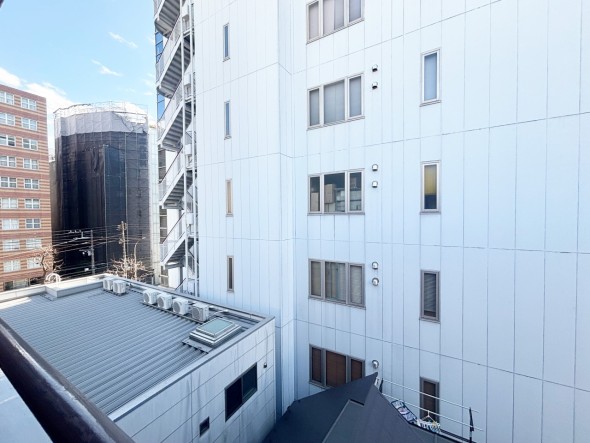 圧迫感がなく、開放的な眺望です！