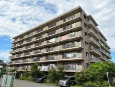 大切なペットと一緒に暮らせるマンションです。