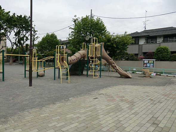 公園 400m 井田杉山町公園