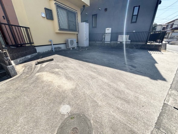 2台駐車可能なカースペース（車種による）