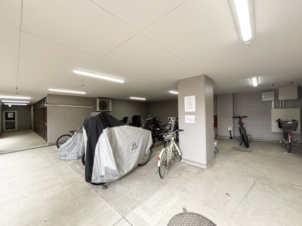 敷地内駐輪場・バイク置き場