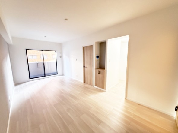 家族の笑い声が聞こえてきそうなダイニングです